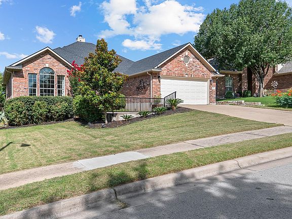 2nd image of 3616 Short Horn Ln