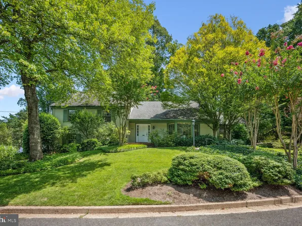 3211 Worthington St NW, Washington, DC 20015