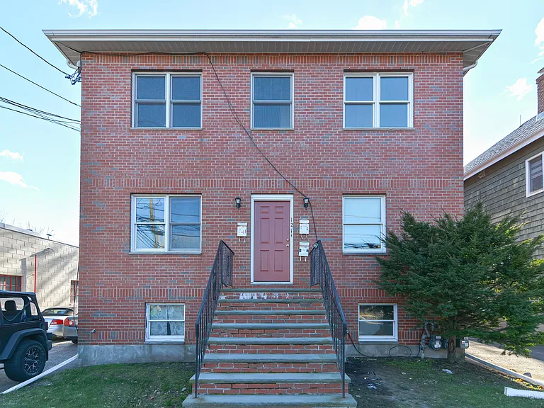 12 Rena St #2 — Photo 1