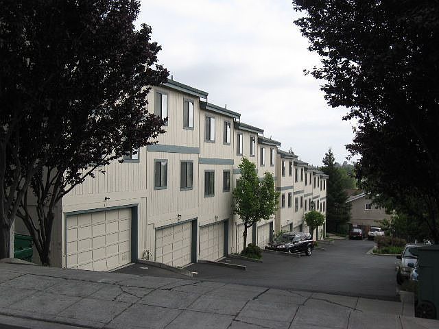 Community (rear) seen from the street