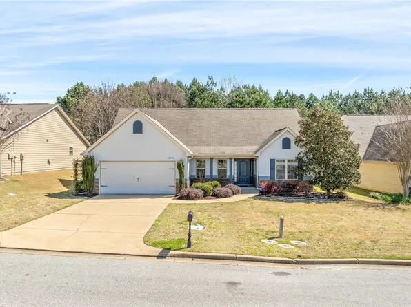 2705 Jennifer Ct, Opelika, AL 36804
