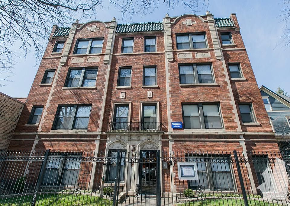 1st image of 4852 N Damen Ave