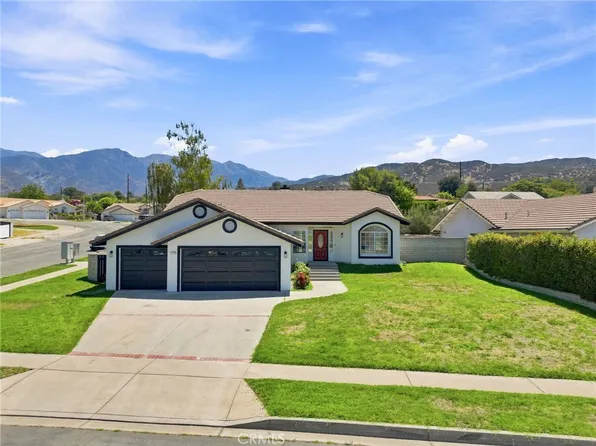 11779 Sutter Ct, Yucaipa, CA 92399
