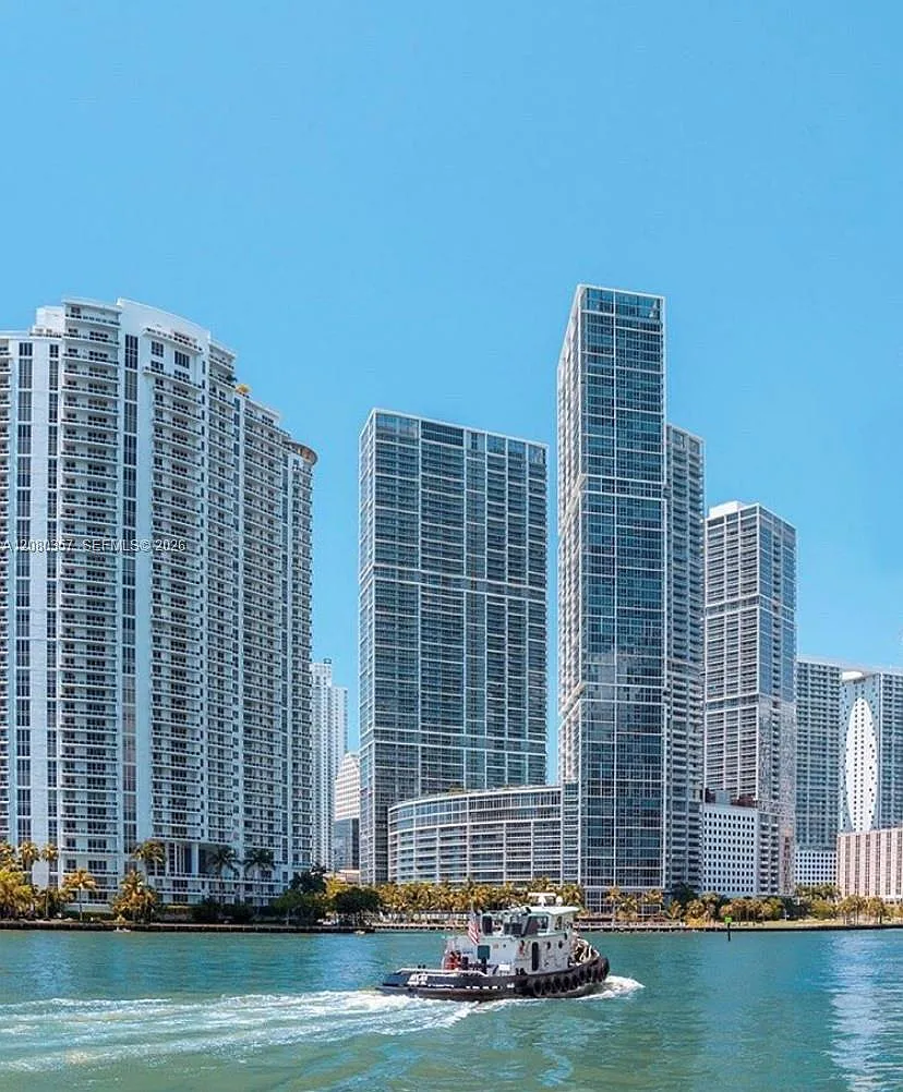 Icon Brickell Condo No 3 — Photo 4