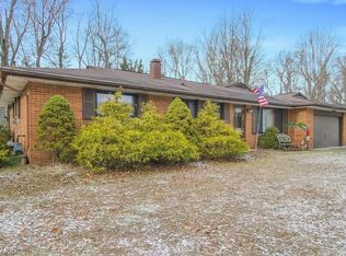 7870 Shady Ln, Northfield, OH 44067