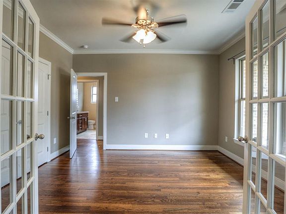 3rd image of 2411 Haverhill Dr