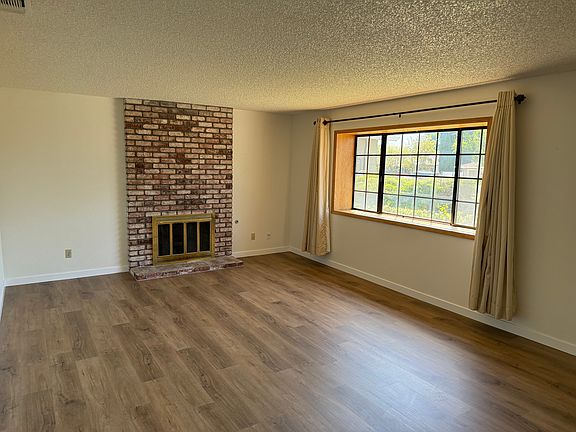 2nd image of 186 Briarcliff Dr