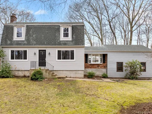 22 Birchwood Drive, Montville, CT 06382