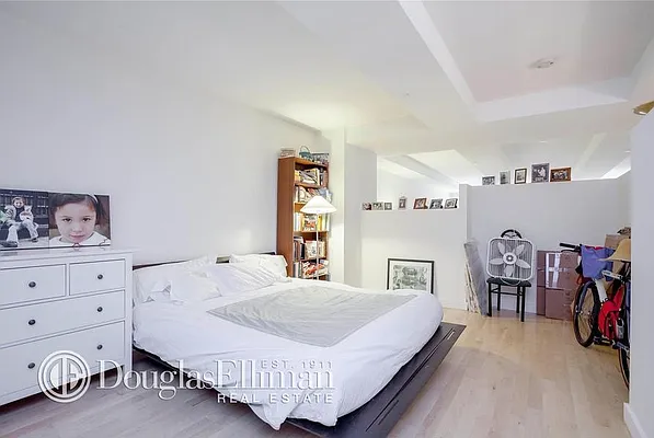 Rented by Douglas Elliman | media 20