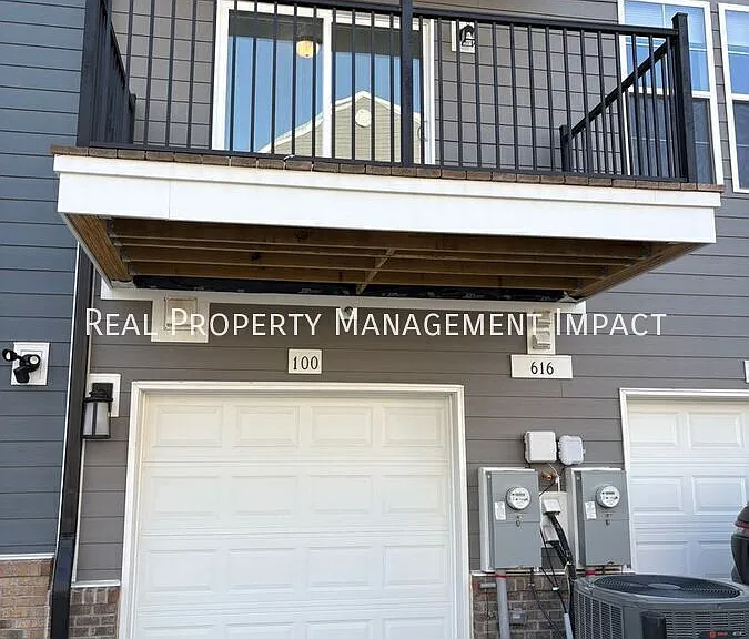 616 Market Grove Dr #100 — Photo 46