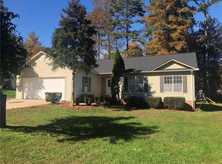 2403 24th Ave NE, Hickory, NC 28601