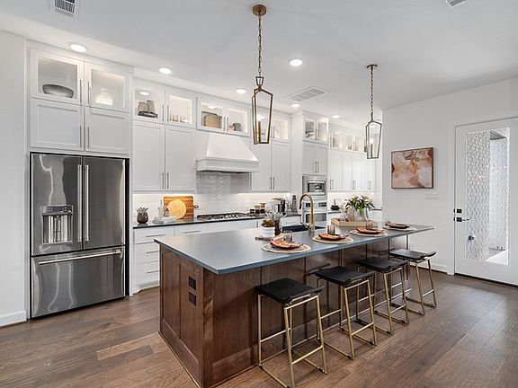 The Redfern - Kitchen