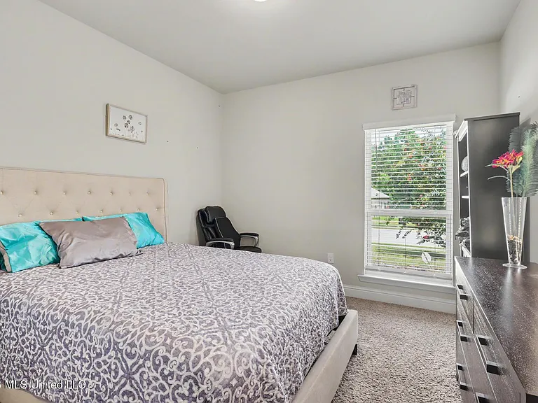 10784 Chapelwood Dr — Photo 17