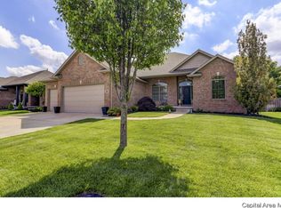 2001 Interlacken Rd, Springfield, IL 62704