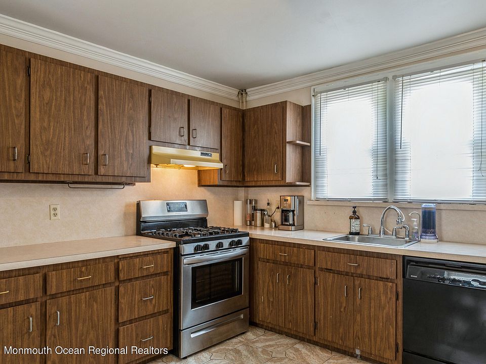 30 Gaston Avenue, Raritan, NJ 08869 Zillow