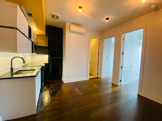 Rented by Pear NYC LLC | media 34