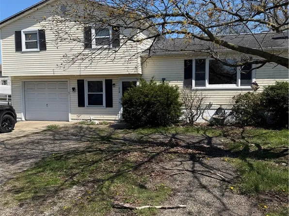 214 Stewart Ave NW, Massillon, OH 44646