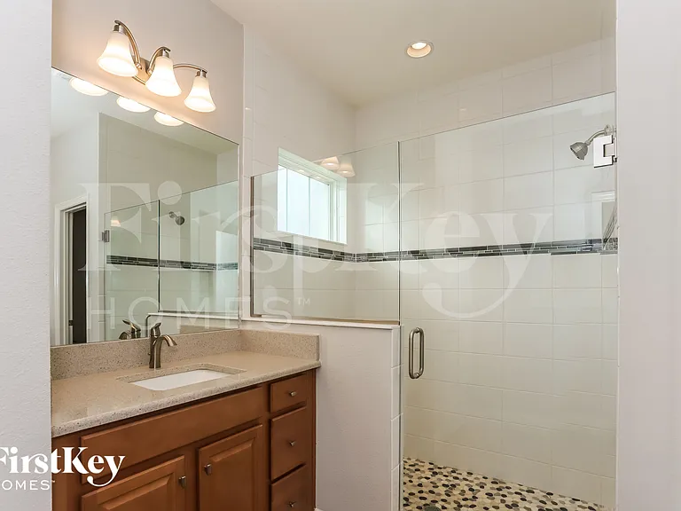 6107 Colmar Pl — Photo 8