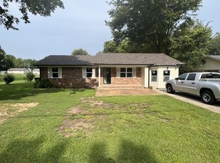 344 Mitchell St, Bolivar, TN 38008