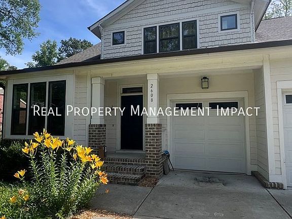 2nd image of 2608 Glendale Ave