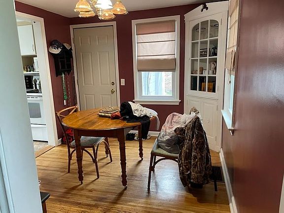 5th image of 961 Gaywood Ln