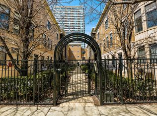 1712 S Indiana Ave, Chicago, IL 60616