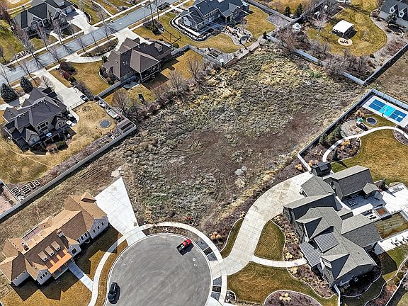 3rd image of 509 W 350 S