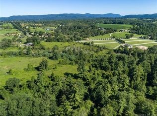 14 Red Mountain Rd, Lakeville, CT 06039