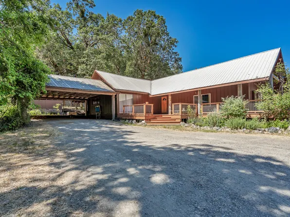 720 Pelletreau Ridge Rd, Hyampom, CA 96046