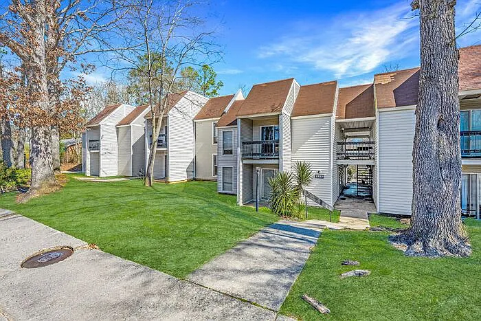 2235 Sedgwick St #H — Photo 3