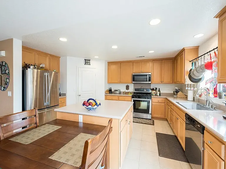 1114 Conception Dr — Photo 10