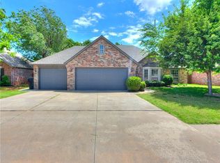 16100 Petaluma Pl, Edmond, OK 73013