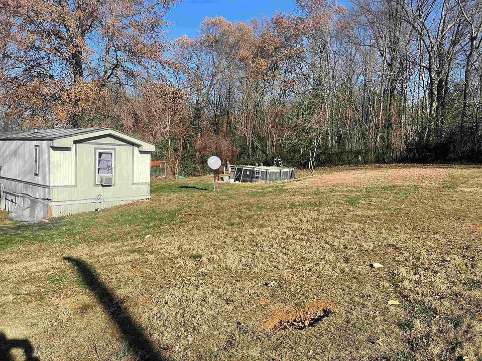 2nd image of 9171 S State Road 61 Rd