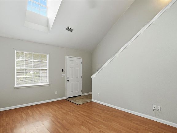 4th image of 2460 Talco Hills Dr APT A