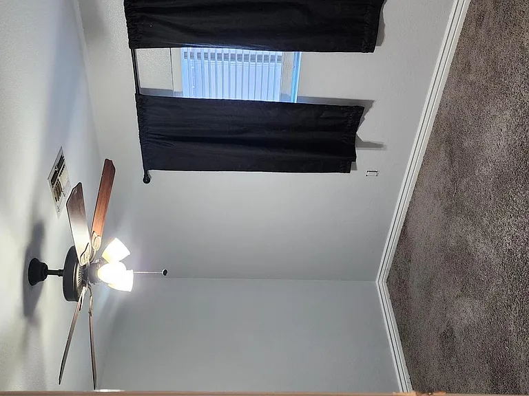 9124 W Elm St — Photo 14