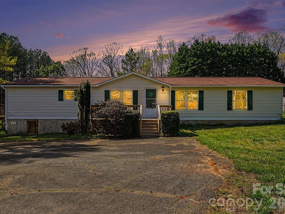 1st image of 1915 Beth Haven Church Rd