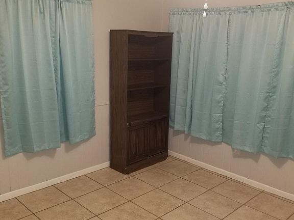 4th image of 7-1011 E Lake Parker Dr #7