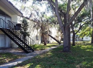 13135 N 19th St APT 201, Tampa, FL 33612