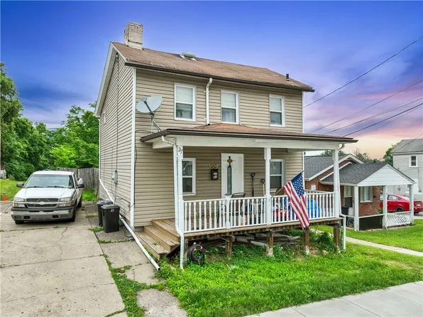 27 E Pitt St, Canonsburg, PA 15317