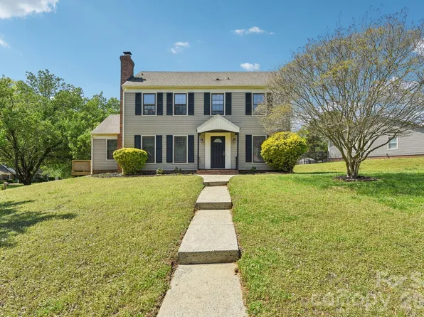 11140 Painted Tree Rd, Charlotte, NC 28226