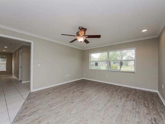 4th image of 8517 Cedar Cove Ct