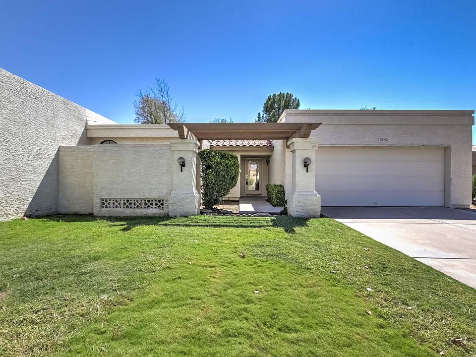 1st image of 6209 E Kelton Ln