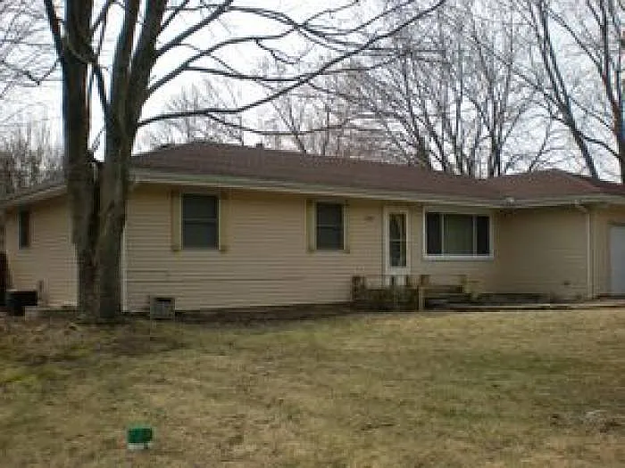16394 Wild Cherry Dr photo 1