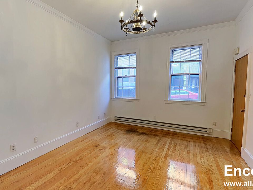 2nd image of 88 W Cedar St #C