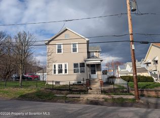 706 Jackson St, Dickson City, PA 18519