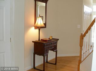 24909 Pinebrook Rd, Chantilly, VA 20152