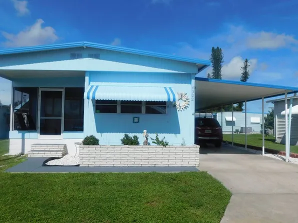 6322 Tahitian Dr #92, Bradenton, FL 34207