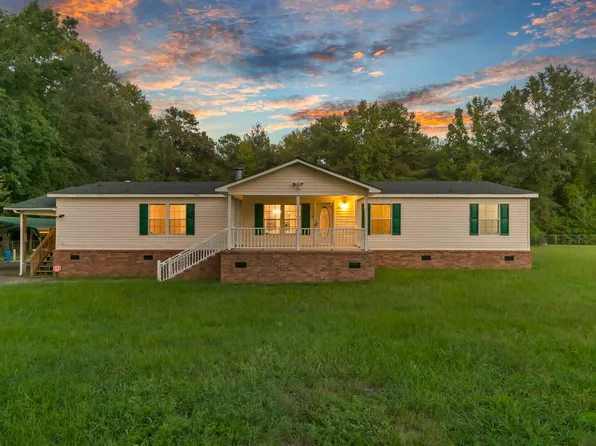 150 Backhall Rd, Saint Stephen, SC 29479