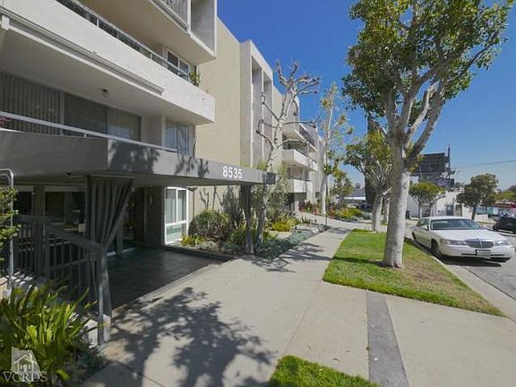 3rd image of 8535 W West Knoll Dr APT 118