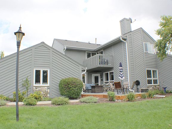 2nd image of 15751 W Brook Dr